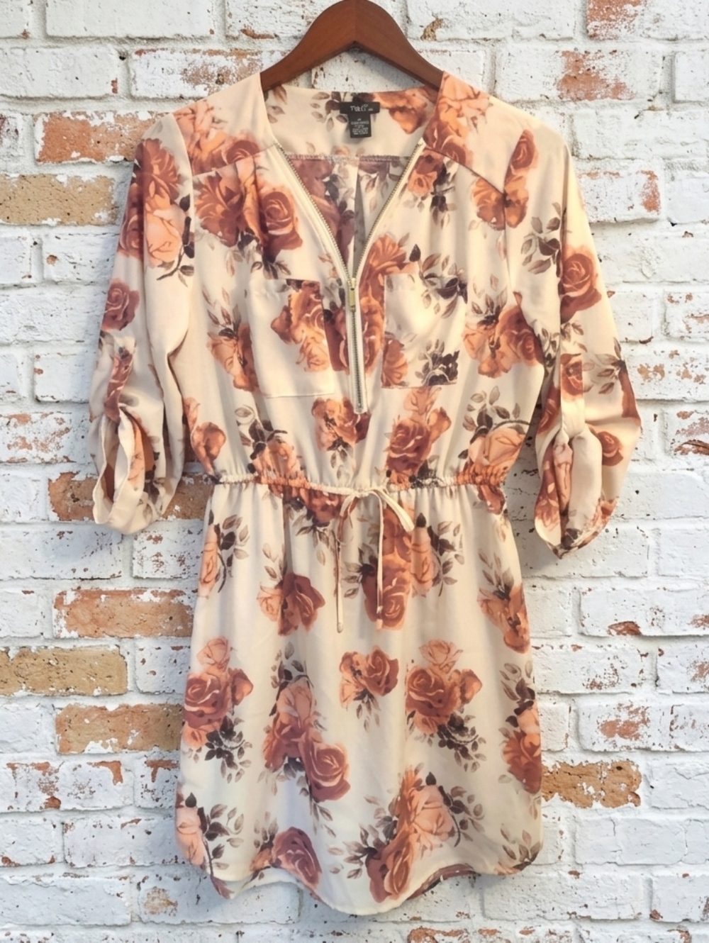 Rue21 Women's Floral Print Dress - 3/4 Sleeve V-Neck Size Medium
